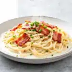 one-pot creamy bacon carbonara - featured image
